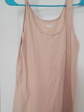 Old Navy Women's Tank Top in Nude Blush